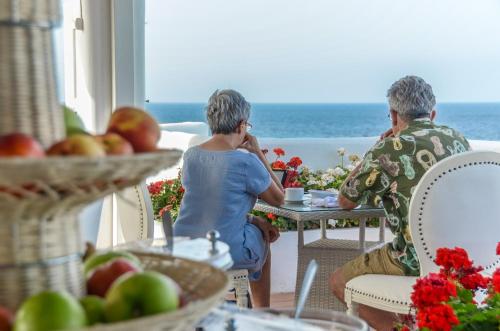 Naxos Island Hotel - image 7