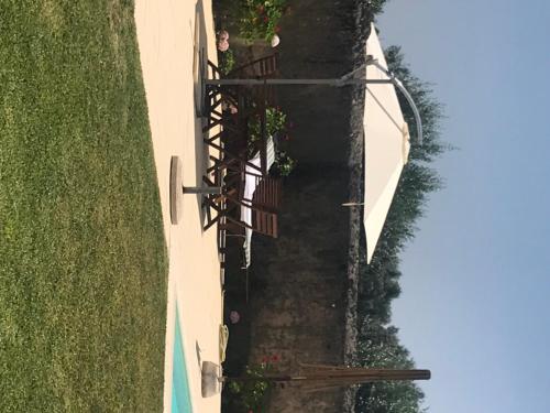  ADOBE TYPICAL COTTAGE in Alpalhão