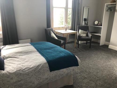Carlton Guest House - image 10