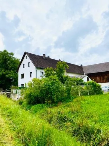 Bauernhaus am Sallingbach in Sallingberg, Deutschland