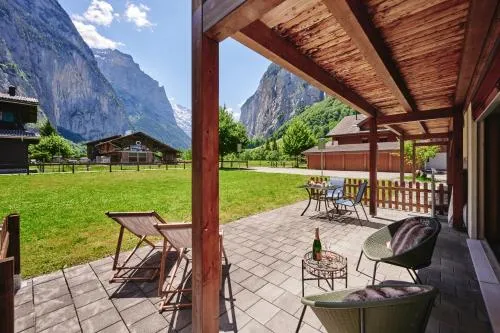Apartment Trümmelbach, Comfortabl & Cozy, Private Terrace with best views in Lauterbrunnen, Schweiz