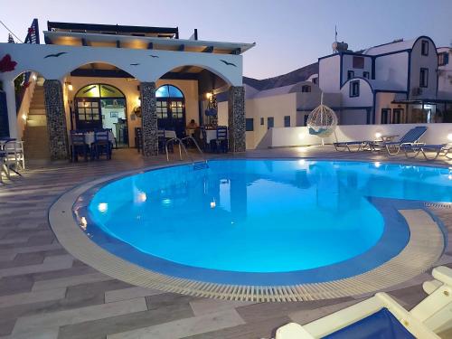 Honeymoon Beach Studios - image 5