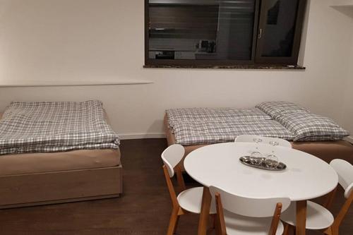 Suite with back garden, Karlovy Vary (photo 9)