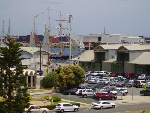 Fremantle Harbourside Luxury Apartments Over view