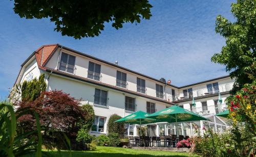 Hotel Garni Zur Alten Post in Lembruch, Deutschland