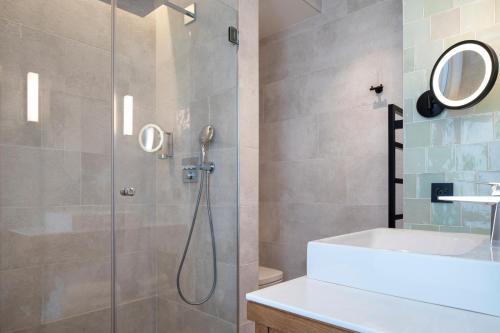 Hôtel des Champs-Elysées - image 8