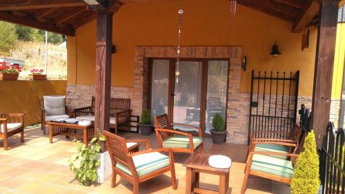 Balkons/terase, CASA ALTOBIERZO, 9 Habitaciones y 9 BAÑOS (CASA ALTOBIERZO, 9 Habitaciones y 9 BANOS) in Pobladura De Las Regueras