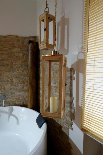 appartment & rooms SecondoPiano - image 9