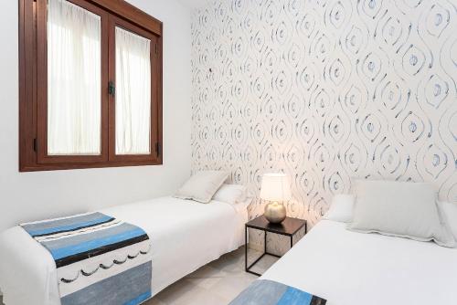 Genteel Home Amor de Dios - image 9