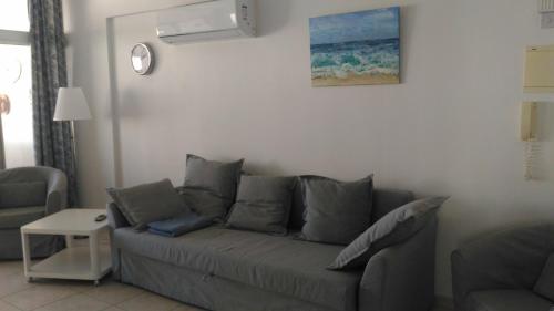 Makenzie Sea View 2-Bedroom