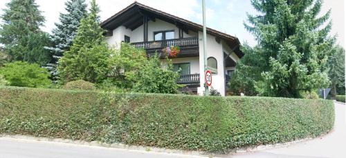Hotelli välisilme, Gästehaus Steiger (Gastehaus Steiger) in Bad Birnbach