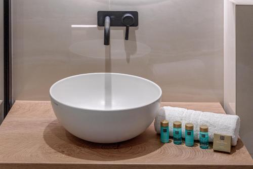 Lumiere Luxury Rooms 2