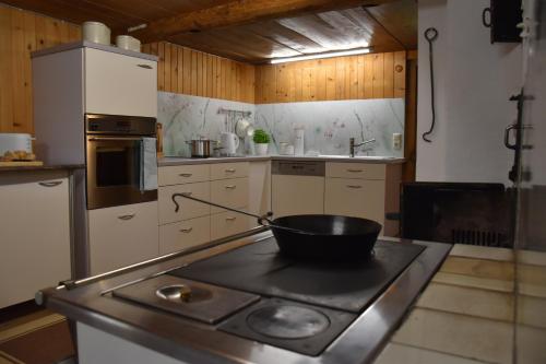 ห้องครัว, Ferienhaus Brittenberg in ชวาร์เซนแบร์ก