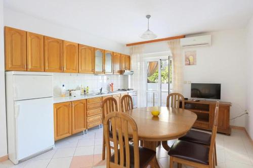 Apartments Vuko – Podstrana, MD