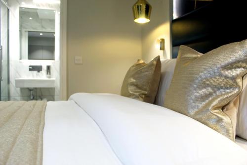 NOX HOTELS - Waterloo - image 4