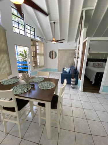 Attrezzature e servizi, Blue House Joyuda in Cabo Rojo