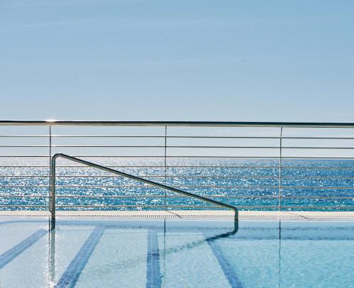 Apartamentos del Mar - image 13