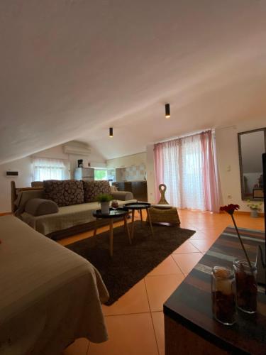 Apartments Lara - Rab