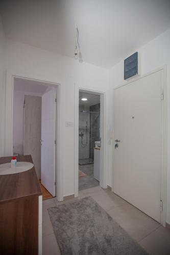 Apartman Exclusive Trebinje Centar - image 4
