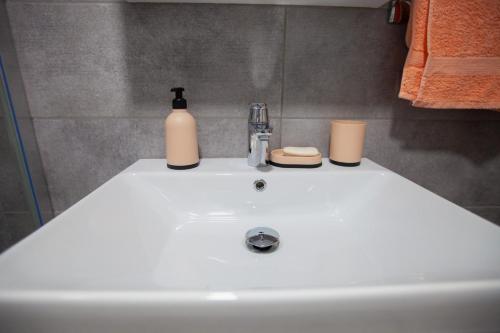 Apartman Exclusive Trebinje Centar - image 2