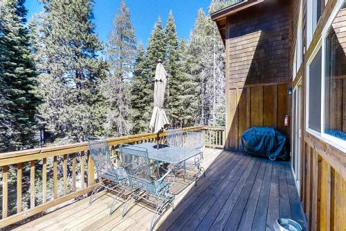Prosser Lake Family Home - image 5
