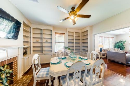 Gulfside in Galveston - image 2