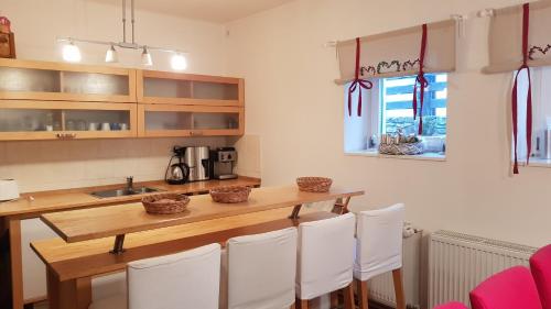 Kitchen, Chalet Severka Carpe Diem in Rokytnice nad Jizerou