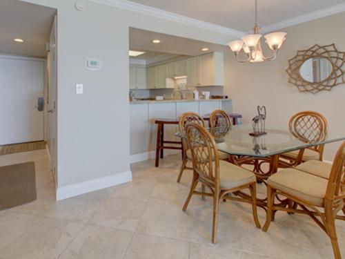 Beach House IV - image 5