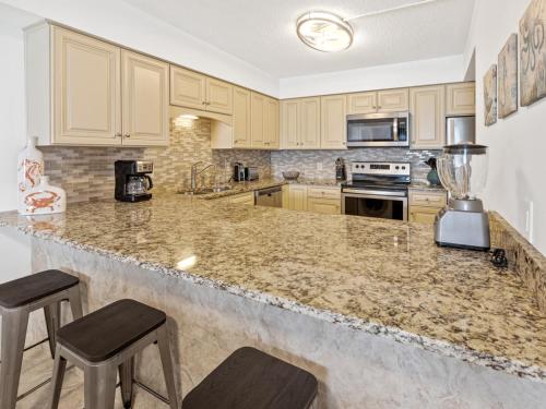 Beach House VI - image 6