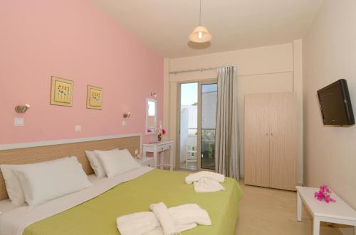 1 queen bed