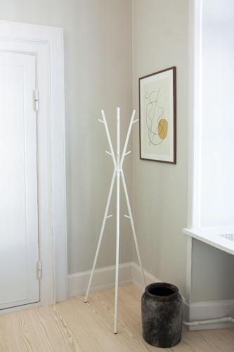 Apartment image 6