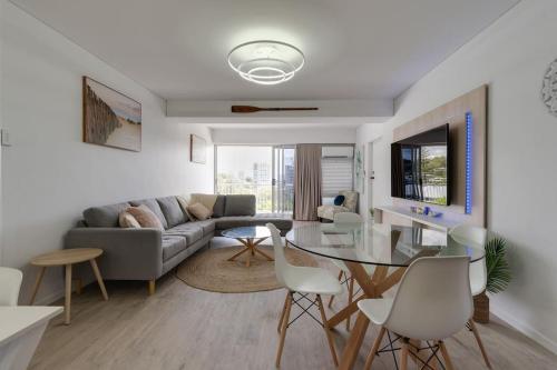 Burleigh Point Beach Vibes Stylish and Modern