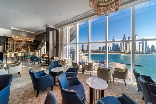 Luxury Apartment in Dubai's hottest Palm hotel - image 4
