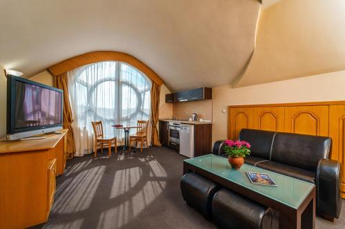 Hotel Avion - Self check in - image 7