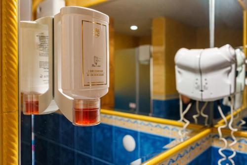 Hotel Avion - Self check in - image 6