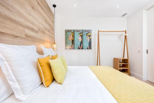 Two-Bedroom Apartment image 4