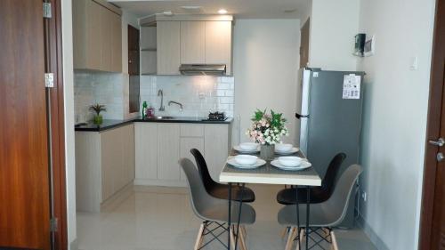 Omah Wienna Apartment at Grand Kamala Lagoon