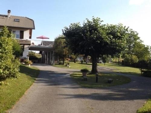 House Lallagnier 8 gîte à louer Peyzieu