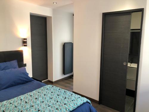 Une chambre privee a Chartres