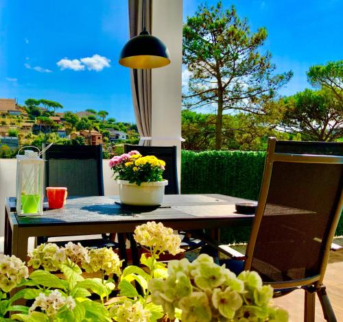  Villa Pintoresca HABITACIÓN, SPA Piscina Climatizado y Sauna in Maçanet de la Selva