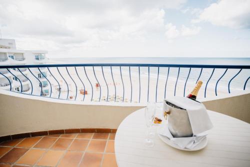 Балкон, Hotel Playa Victoria in Кадіс