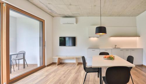 SOLeARIA residence - Tap to explore photos