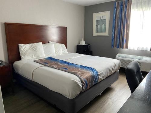 Travelodge Inn & Suites by Wyndham Albany