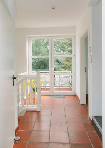 Gästehaus Vigliarolo gewerblich Jedes Zimmer eigenes Bad Gemeinschaftsküche (Gastehaus Vigliarolo gewerblich Jedes Zimmer eigenes Bad Gemeinschaftskuche) in 埃爾姆斯霍恩