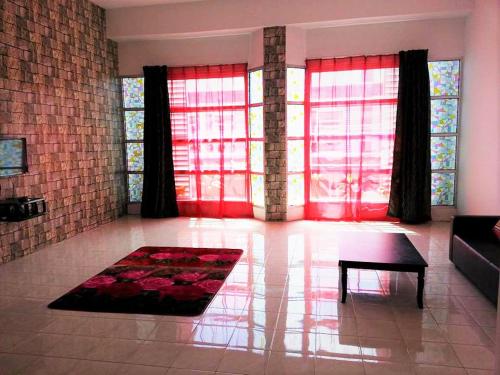 GERIK HOMESTAY