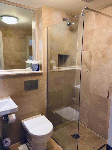 Single Room with Shower