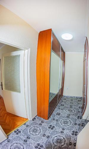 Apartment Emili City Center - image 2
