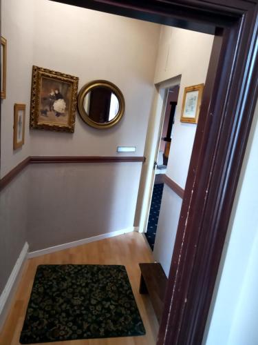 LSO Guest House in 鄧弗里斯市中心