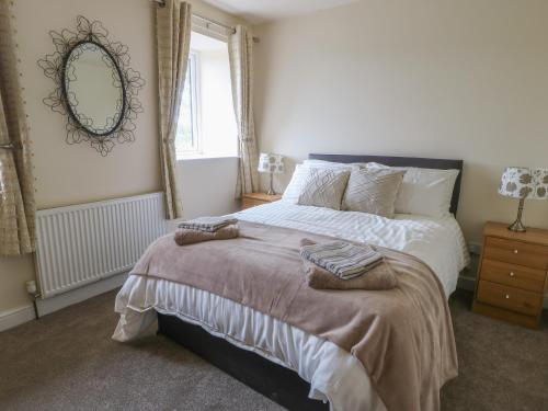 Hill Top Cottage - image 8