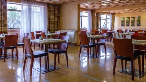 مطعم, Hotel Chagall in كوبيابو